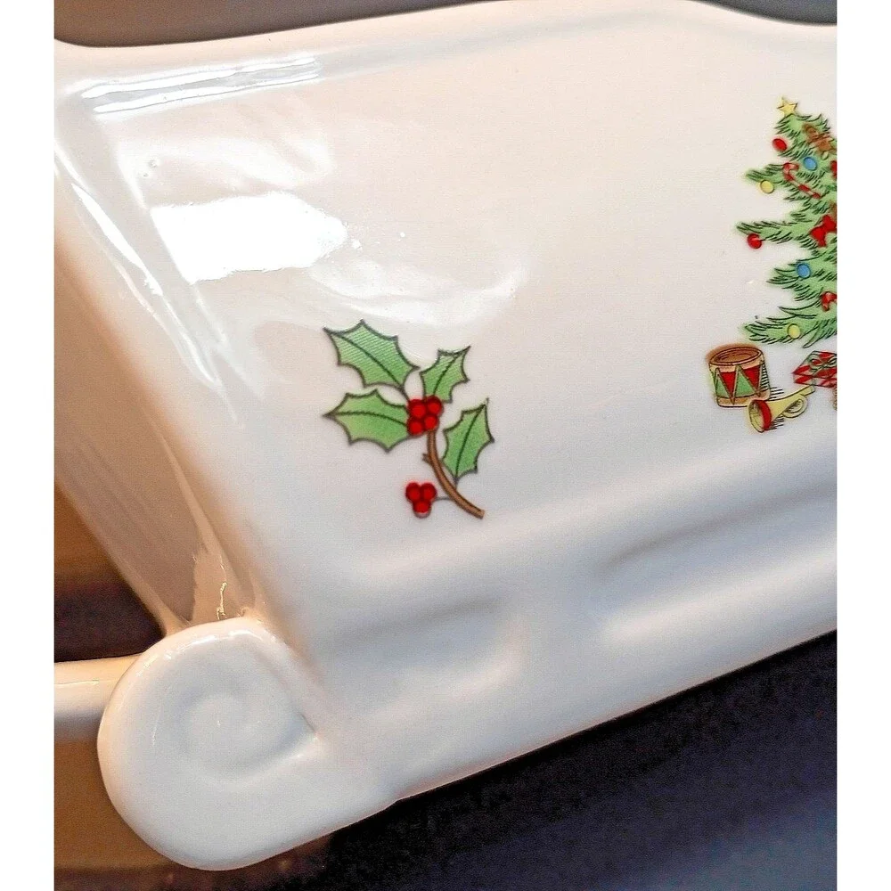 Vintage Holiday Hostess Christmas Sleigh Gravy Boat Gold Trim Japan Collectible